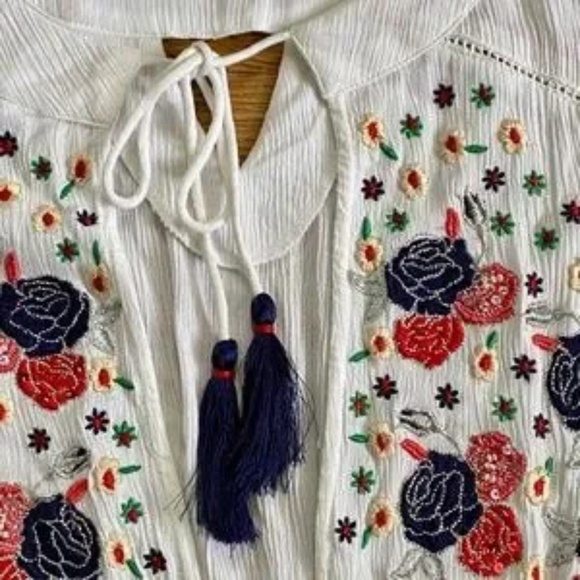 NWT Raga White Embroidered Long Sleeve Romper with Tassel Tie Size S | Bohemian - Picture 4 of 11